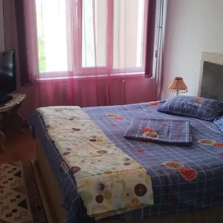 Apartament Holiday *